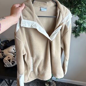 Columbia Beige Fleece Outerwear
